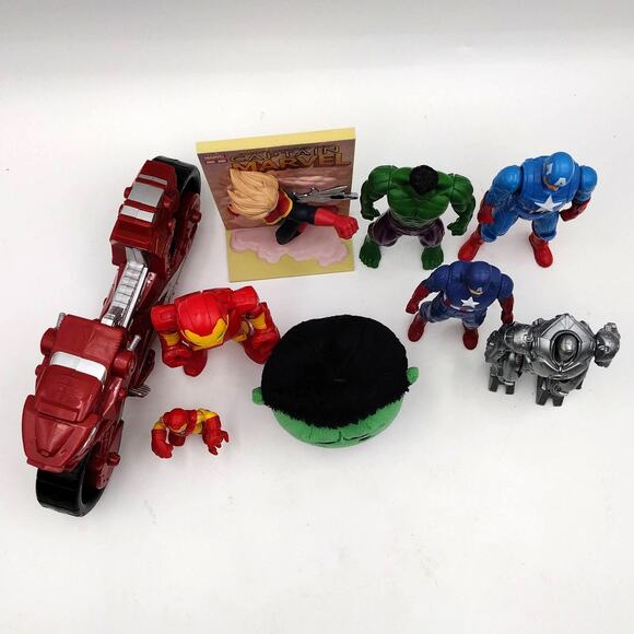 9 Marvel Action Figure Collectibles Iron Man Hulk Captain America Motorcycle Lot - Picture 6 of 7